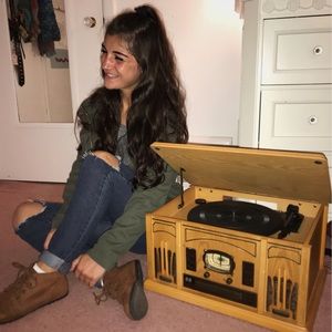 Meet your Posher, Natalie